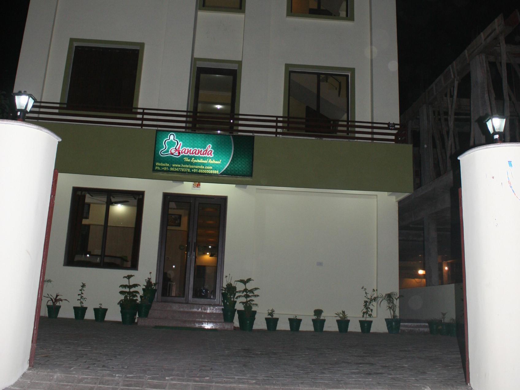 Hotel Aananda Харидвар Экстерьер фото